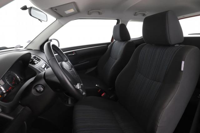 Suzuki Swift image 7
