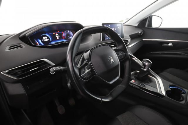 Peugeot 3008 image 8