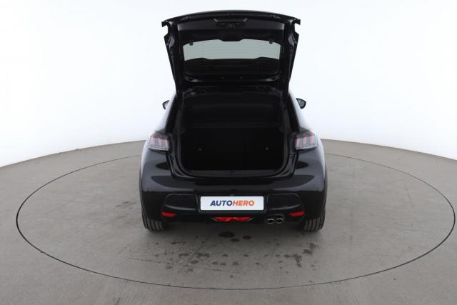Peugeot 208 image 3