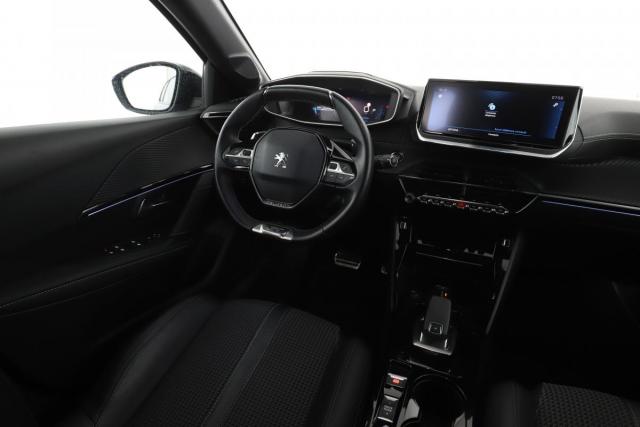 Peugeot 208 image 8
