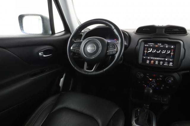 Jeep Renegade image 8