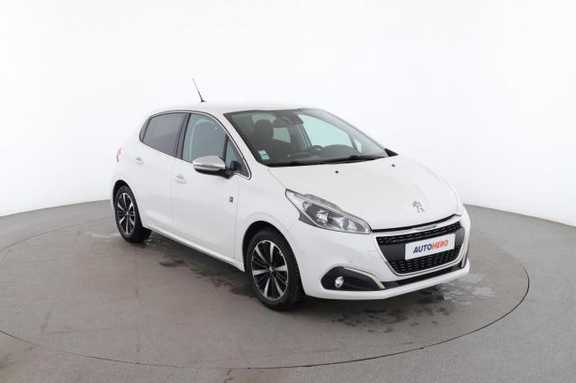 Peugeot 208 image 5