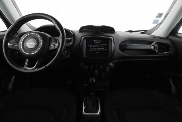 Jeep Renegade image 5