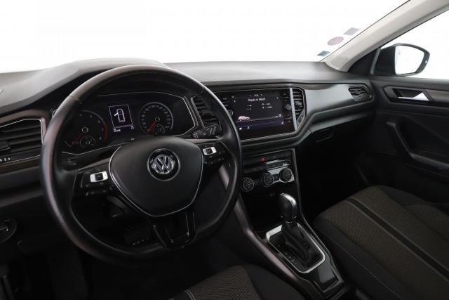 Volkswagen T-Roc image 5
