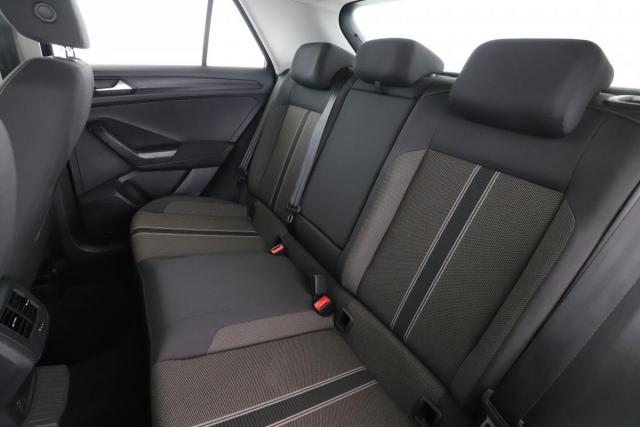 Volkswagen T-Roc image 7