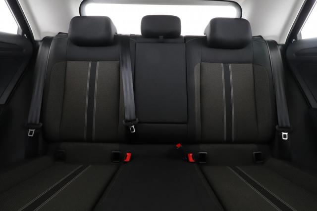 Volkswagen T-Roc image 3