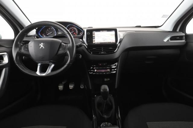 Peugeot 2008 image 4