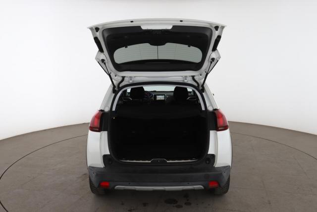 Peugeot 2008 image 3