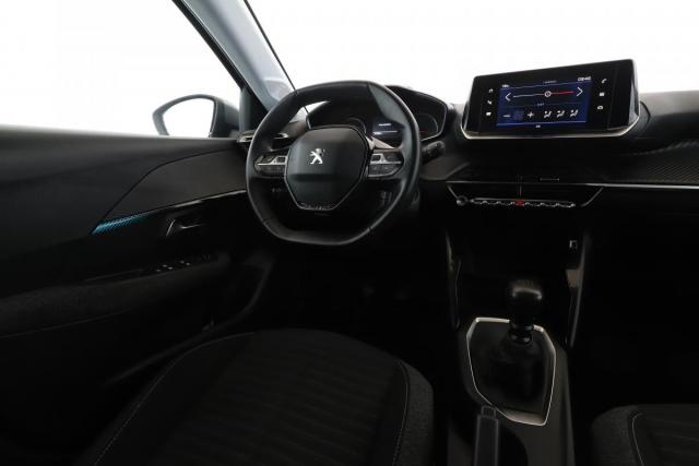 Peugeot 208 image 6