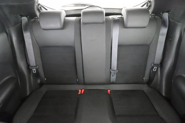 Nissan Juke image 2
