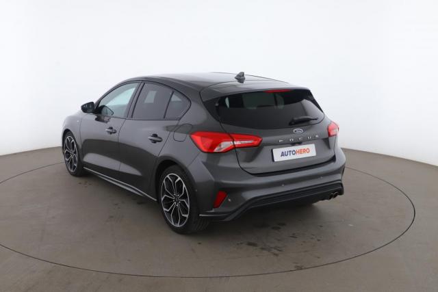 Ford Focus image 5