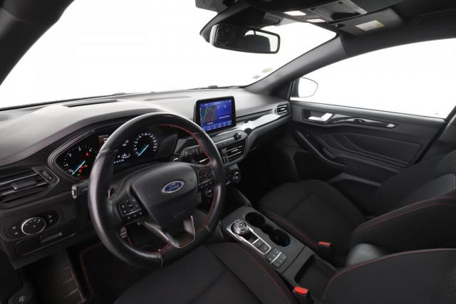 Ford Focus image 8