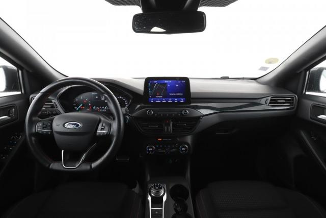 Ford Focus image 2