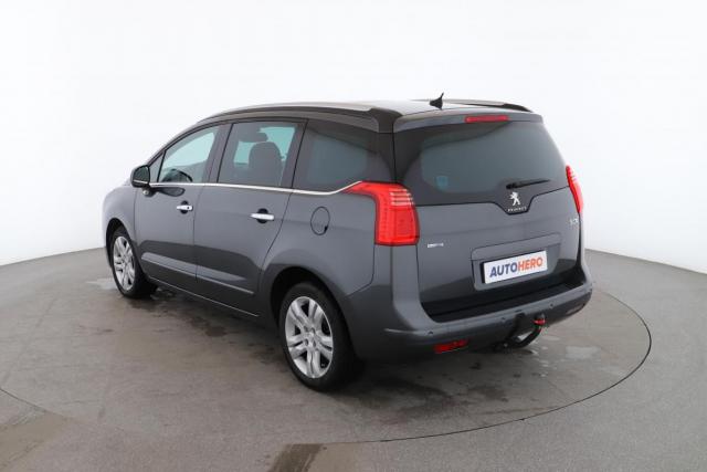 Peugeot 5008 image 8