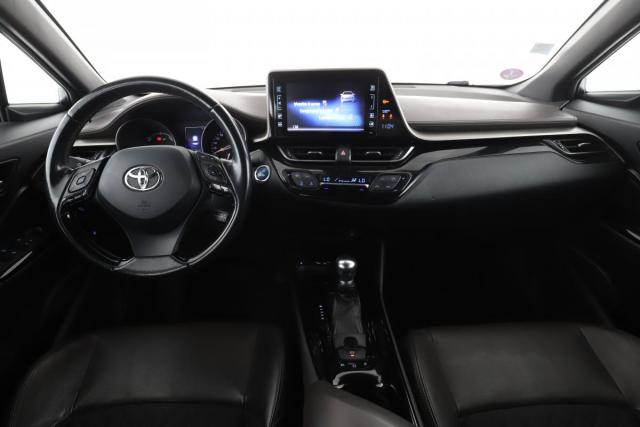Toyota C-Hr image 8
