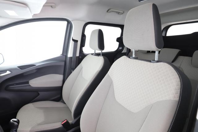 Ford Tourneo image 5