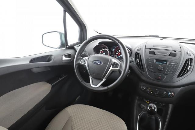 Ford Tourneo image 3