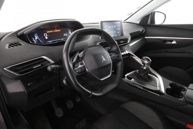 Peugeot 5008 image 9