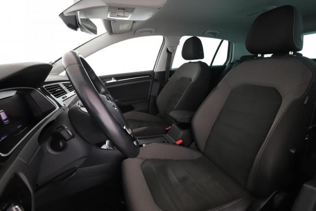 Volkswagen Golf image 5