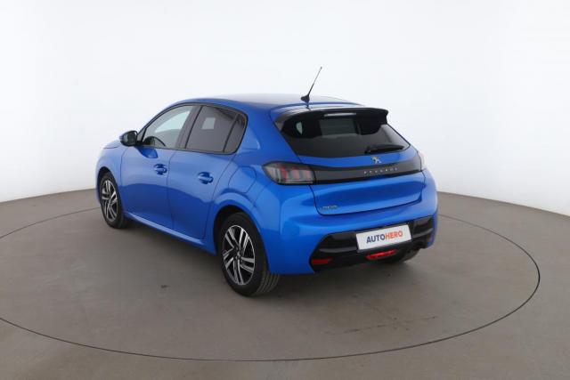 Peugeot 208 image 7