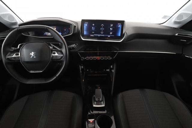 Peugeot 208 image 3
