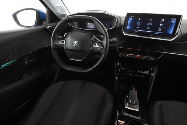 Peugeot 208 image 5