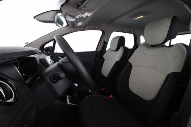Renault Captur image 1