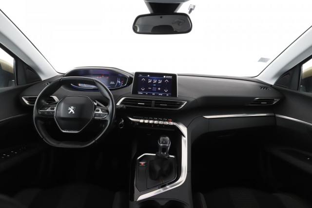 Peugeot 3008 image 9
