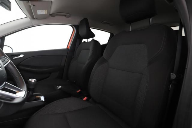 Renault Clio image 8