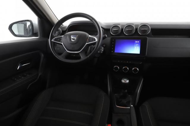 Dacia Duster image 1