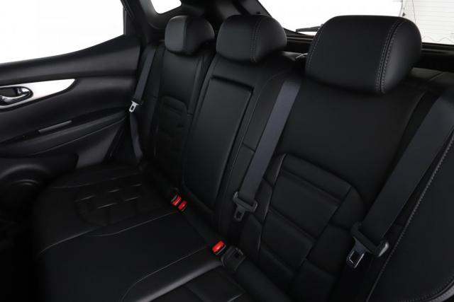 Nissan Qashqai image 8