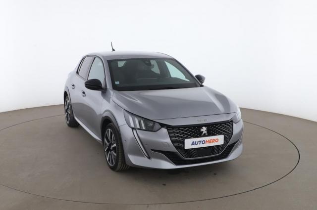 Peugeot 208 image 1