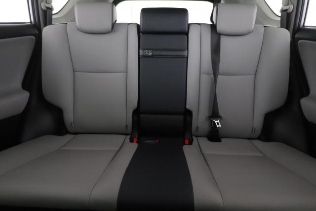 Toyota Rav4 image 3
