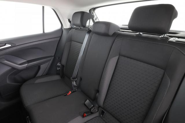 Volkswagen T-Cross image 2