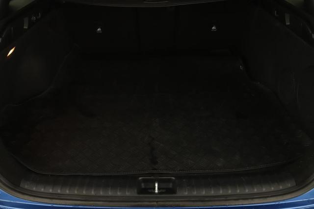 Kia Ceed image 9