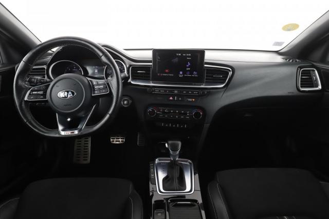 Kia Ceed image 8