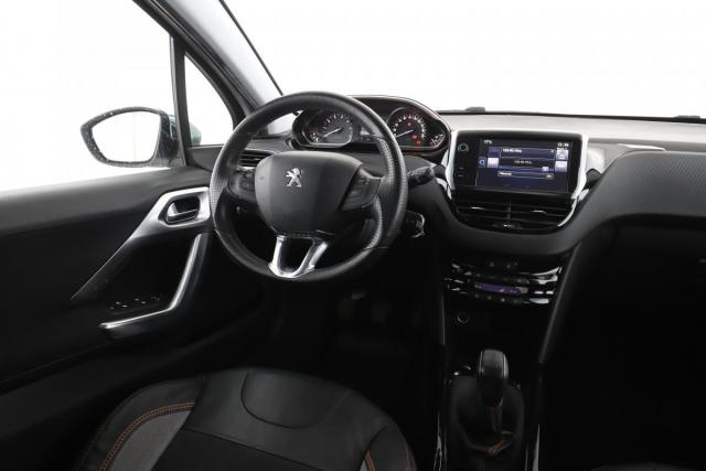 Peugeot 2008 image 5