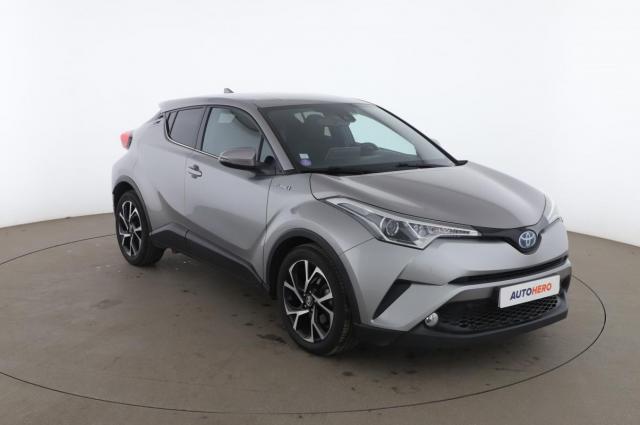 Toyota C-Hr image 2