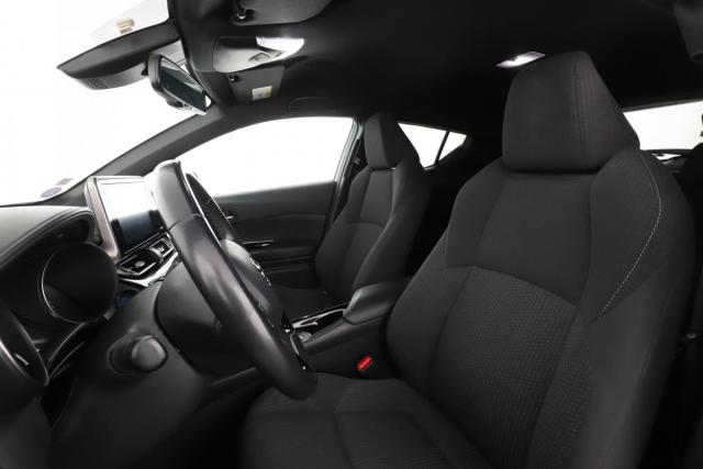 Toyota C-Hr image 4