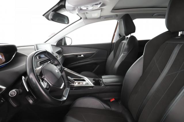 Peugeot 3008 image 2