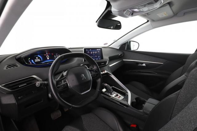 Peugeot 3008 image 3