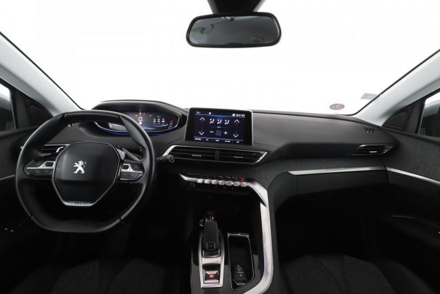 Peugeot 3008 image 1