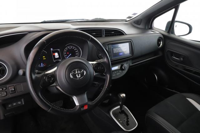 Toyota Yaris image 7