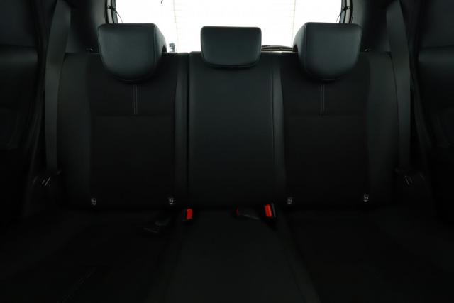 Toyota Yaris image 4