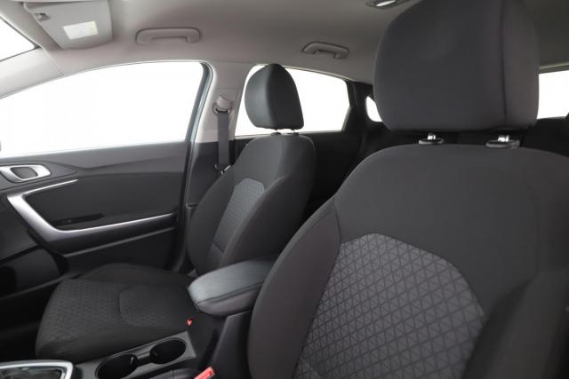 Kia Ceed image 7