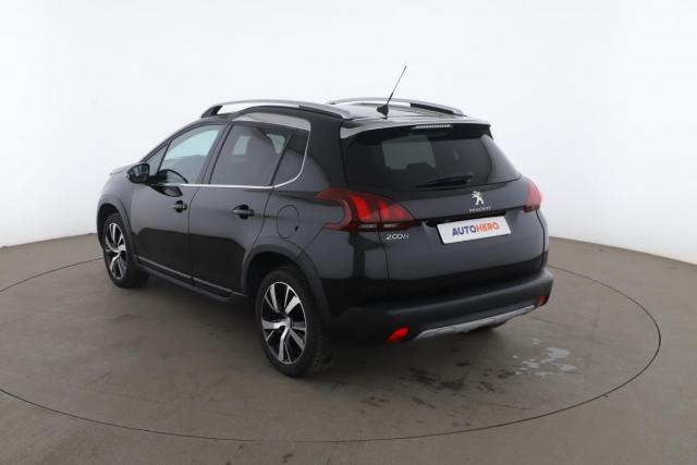 Peugeot 2008 image 2