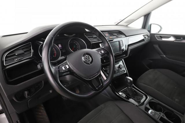 Volkswagen Touran image 6