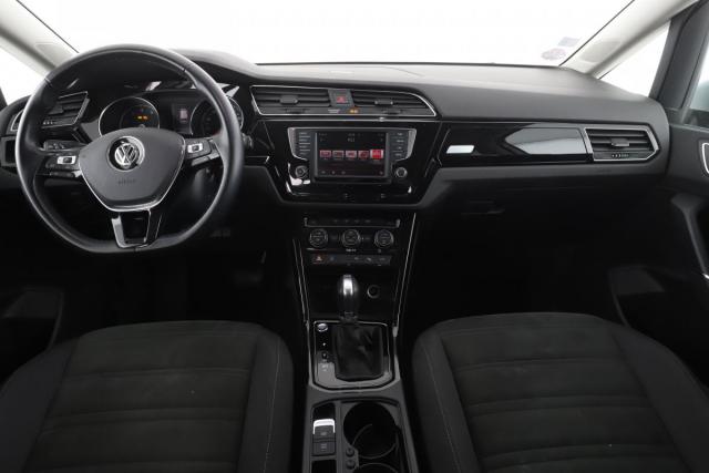 Volkswagen Touran image 1