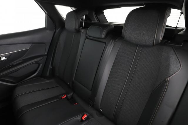 Peugeot 3008 image 6
