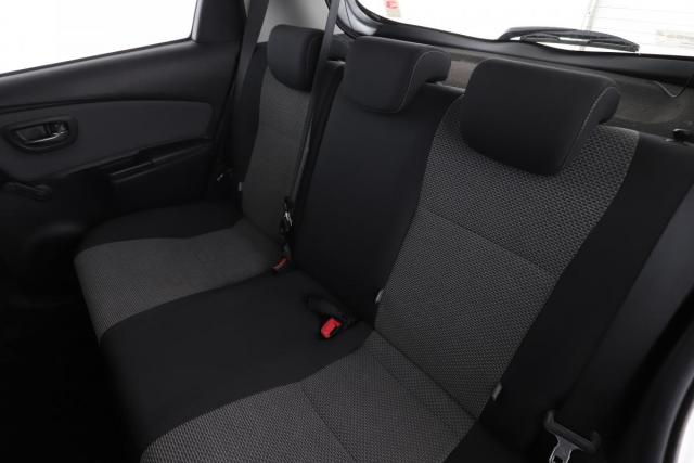 Toyota Yaris image 8